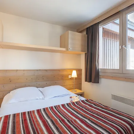 Pierre & Les Gemeaux 3*