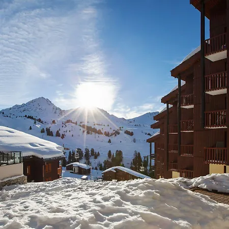 Pierre & Les Gemeaux Aparthotel 3*