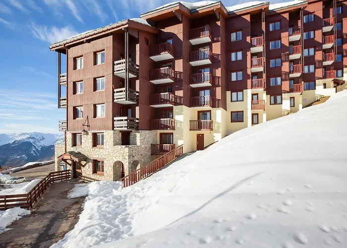 Pierre & Les Gemeaux Apart Otel 3*