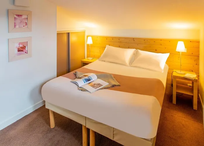 Pierre & Les Gemeaux Apart Otel 3*