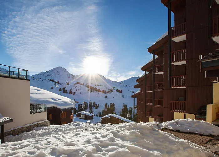 Pierre & Les Gemeaux Apart Otel 3*