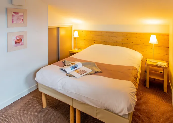 Pierre & Les Gemeaux Apart Otel La Plagne