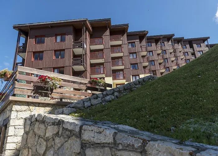 Pierre & Les Gemeaux Apart Otel