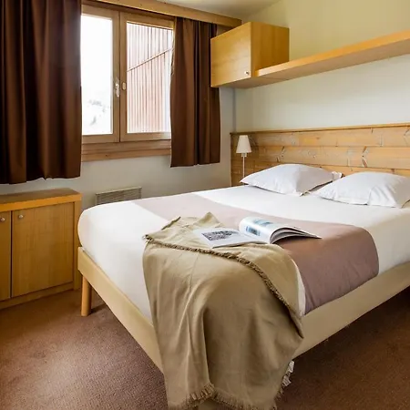 Pierre & Les Gemeaux