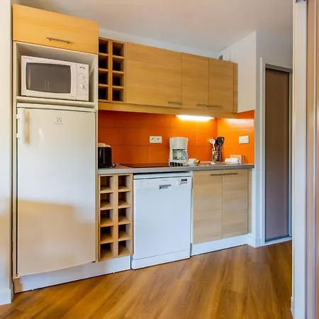 Pierre & Les Gemeaux Hotel apartamentowy 3*