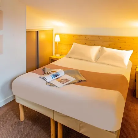 Pierre & Les Gemeaux Hotel apartamentowy 3*