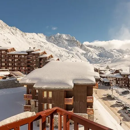 Pierre & Les Gemeaux Apart Otel La Plagne