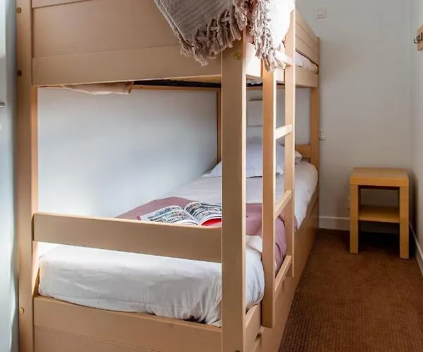 玛伊瓦双子座公寓酒店 3* 拉普拉涅